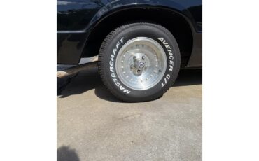 Chevrolet-El-camino-1985-Black-Black-7