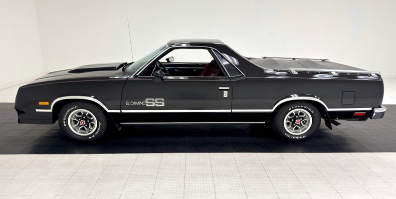 Chevrolet-El-camino-1985-Black-Burgundy-1