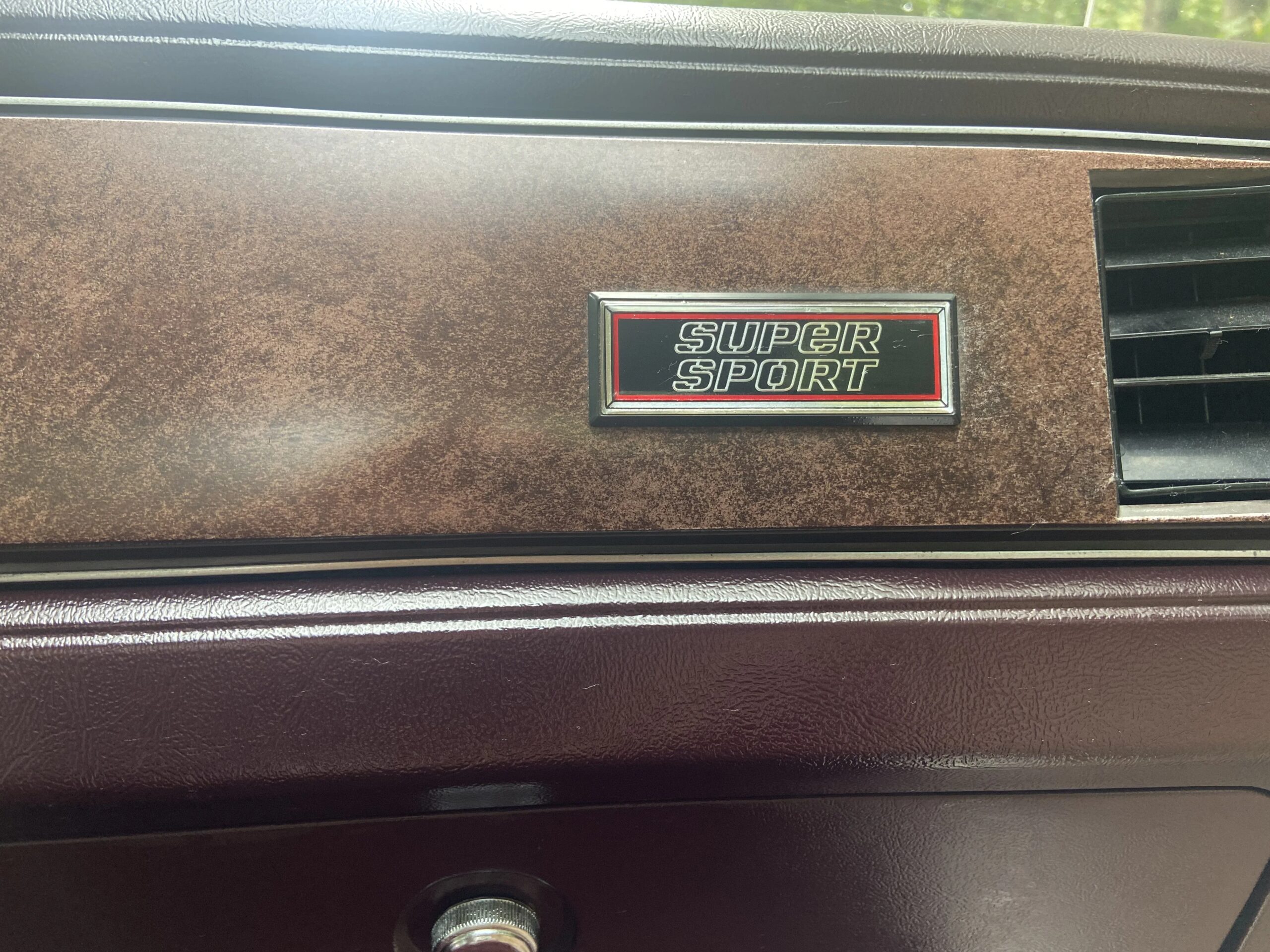 Chevrolet-El-camino-ss-1985-Burgundy-Burgundy-3