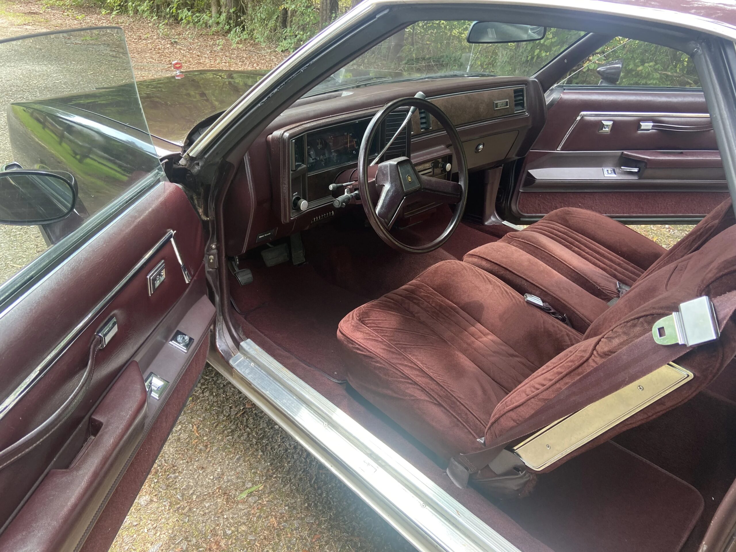 Chevrolet-El-camino-ss-1985-Burgundy-Burgundy-4