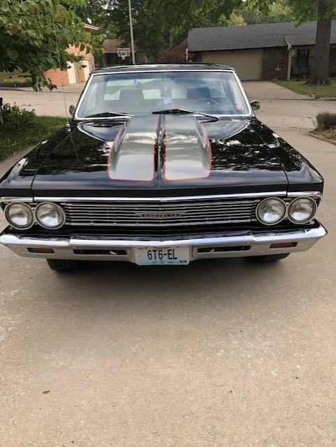 Chevrolet-El-camino-v8-1966-Black-Black-1