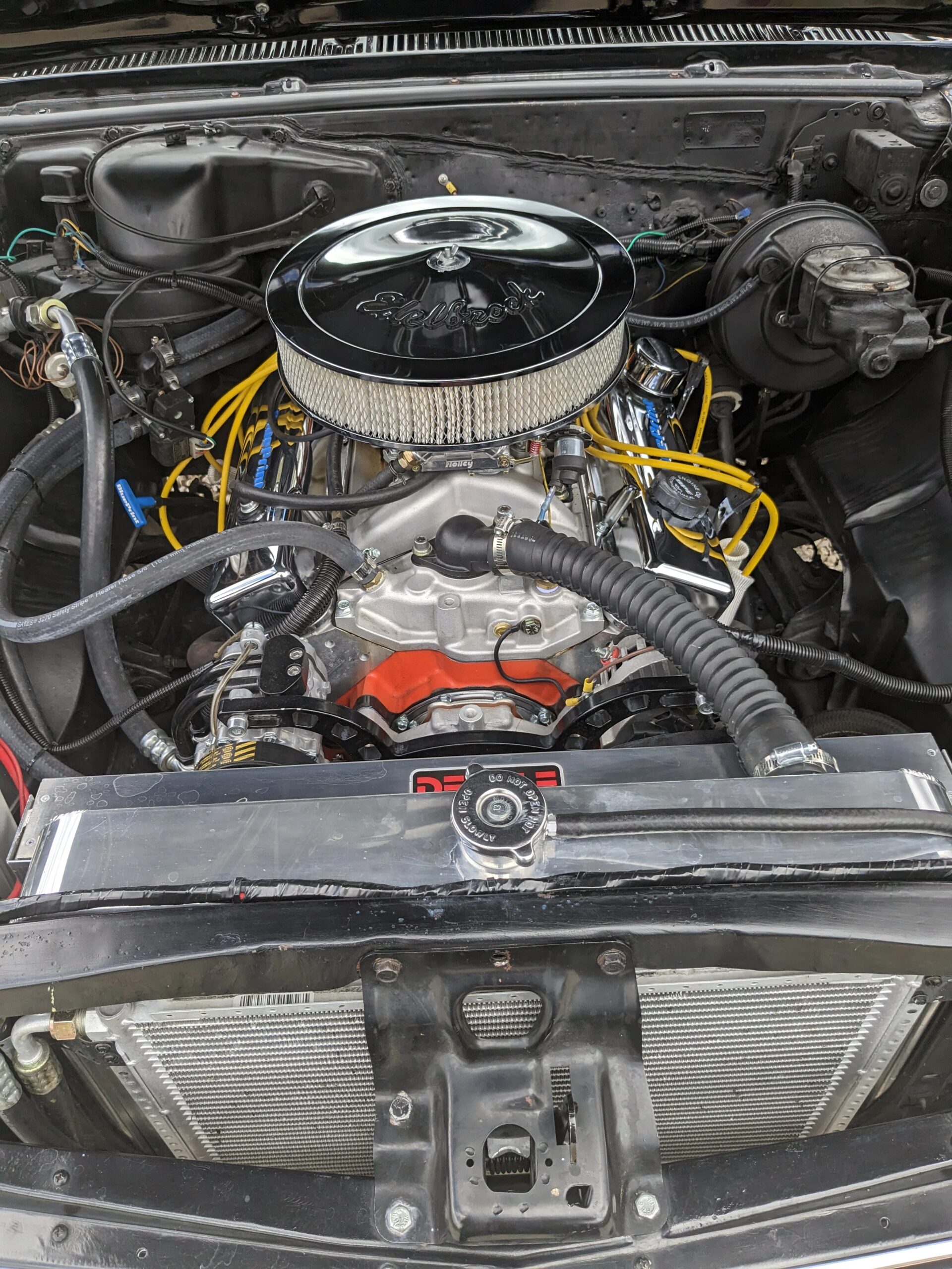 Chevrolet-El-camino-v8-1966-Black-Red-13