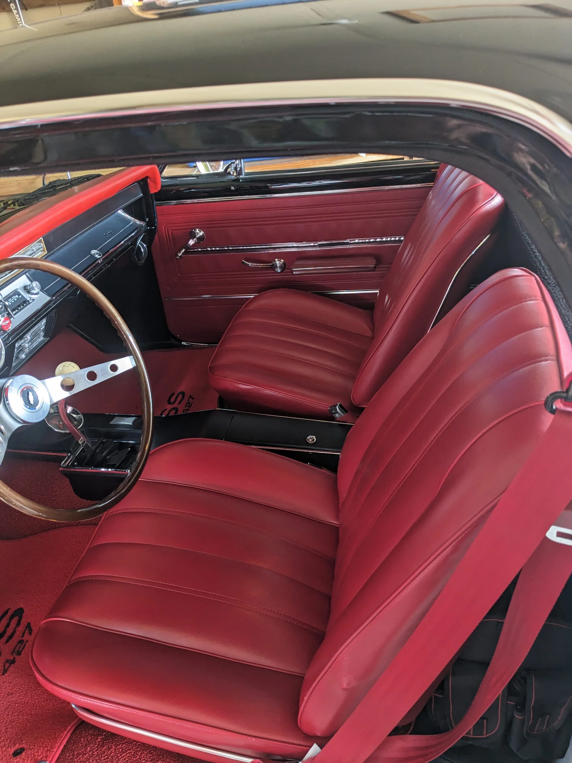 Chevrolet-El-camino-v8-1966-Black-Red-20