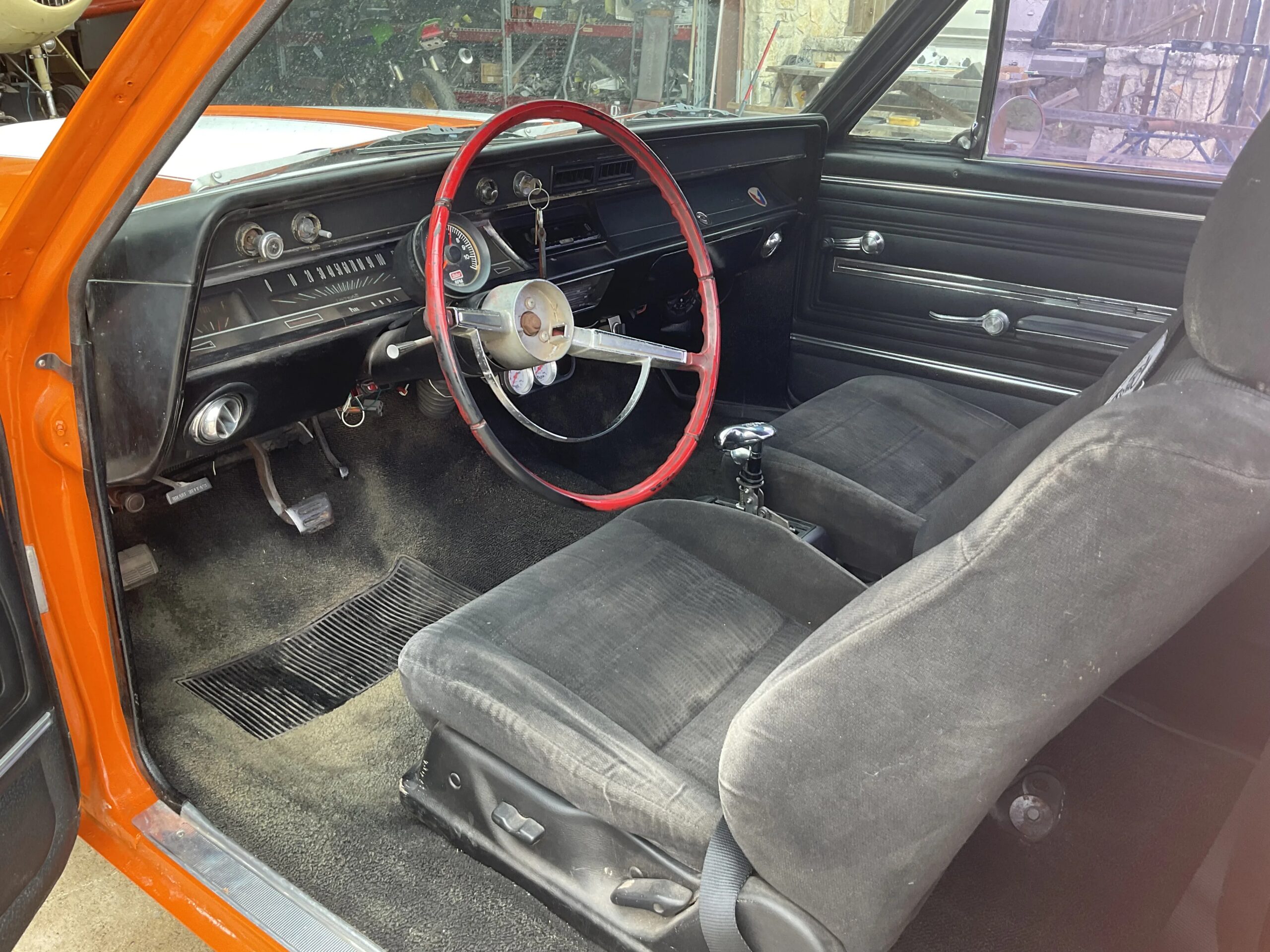 Chevrolet-El-camino-v8-1966-Orange-Black-1