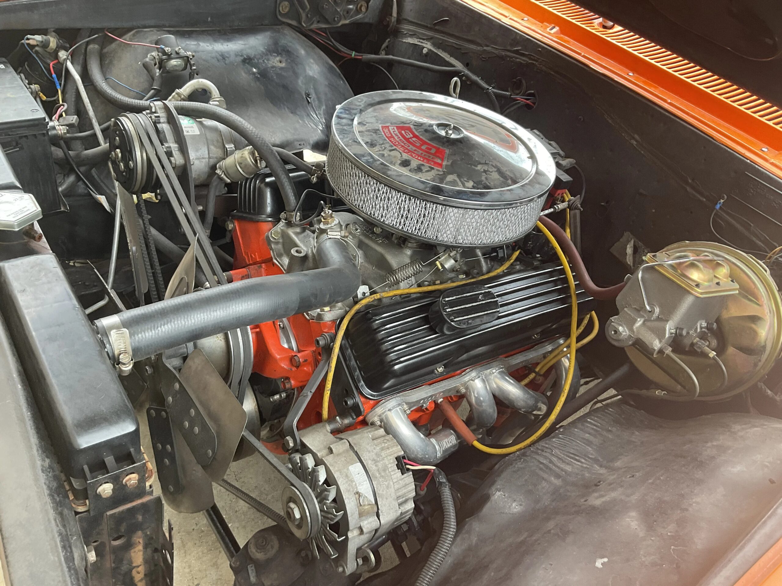Chevrolet-El-camino-v8-1966-Orange-Black-12