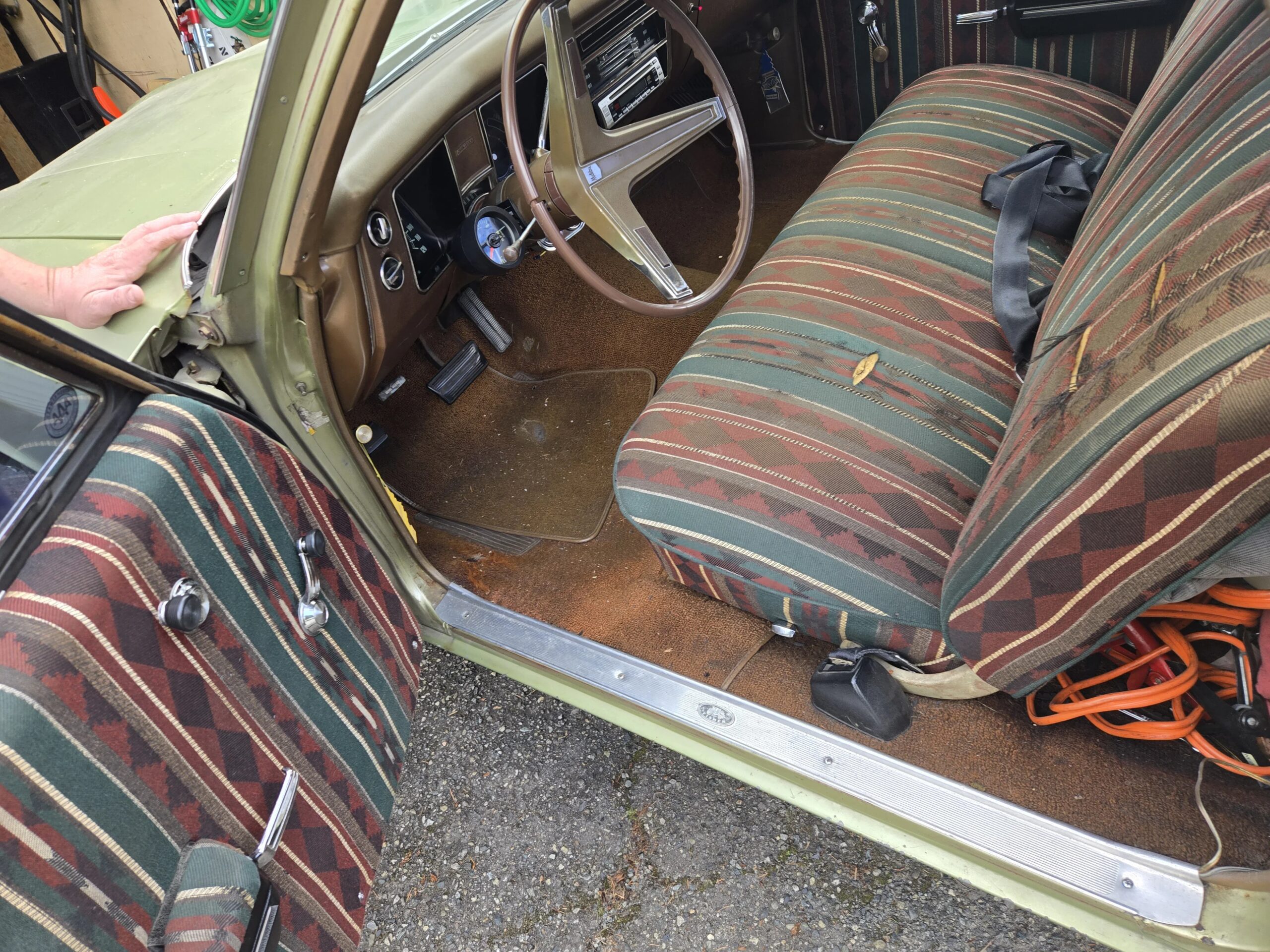 Chevrolet-El-camino-v8-1968-Green-Brown-22