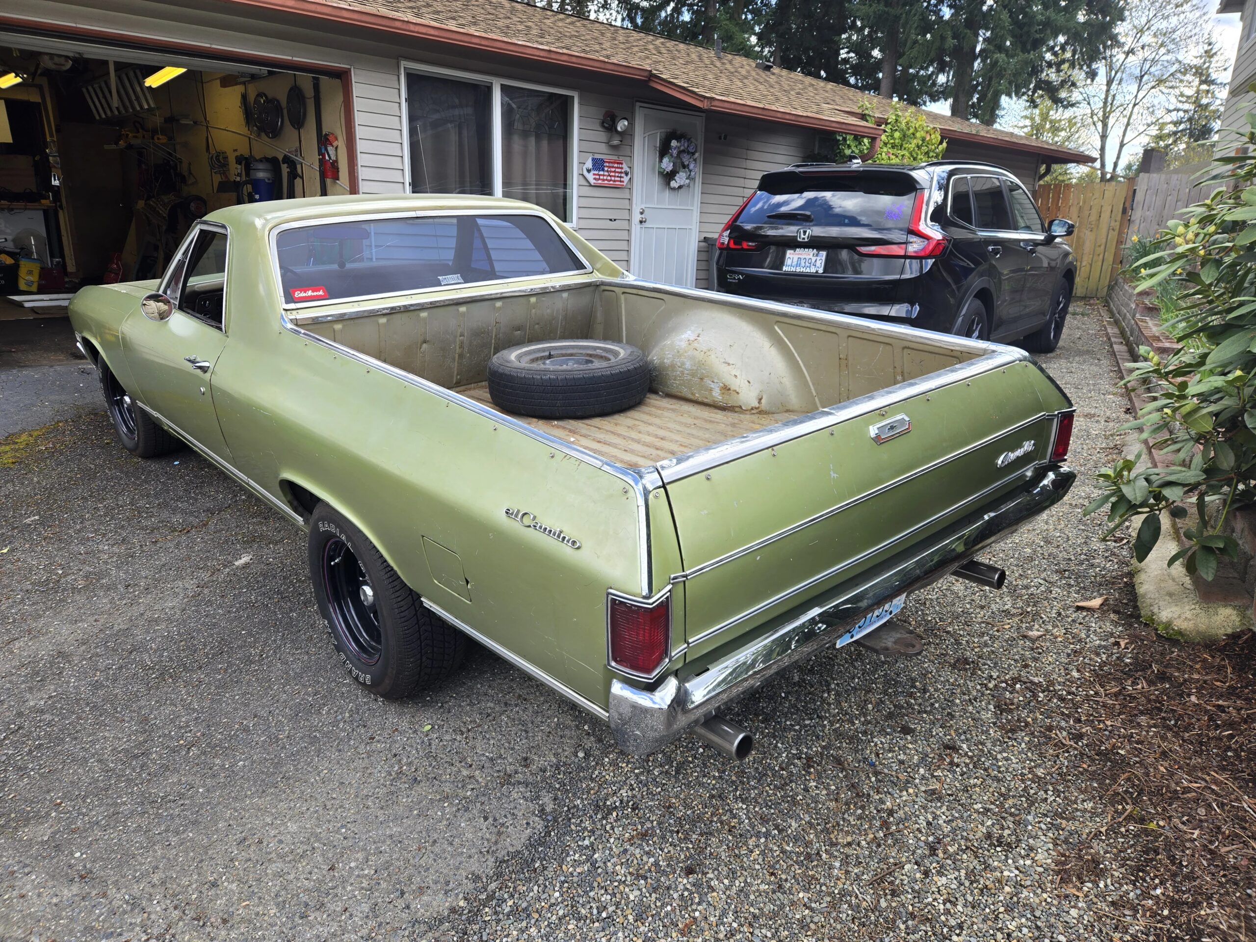 Chevrolet-El-camino-v8-1968-Green-Brown-9