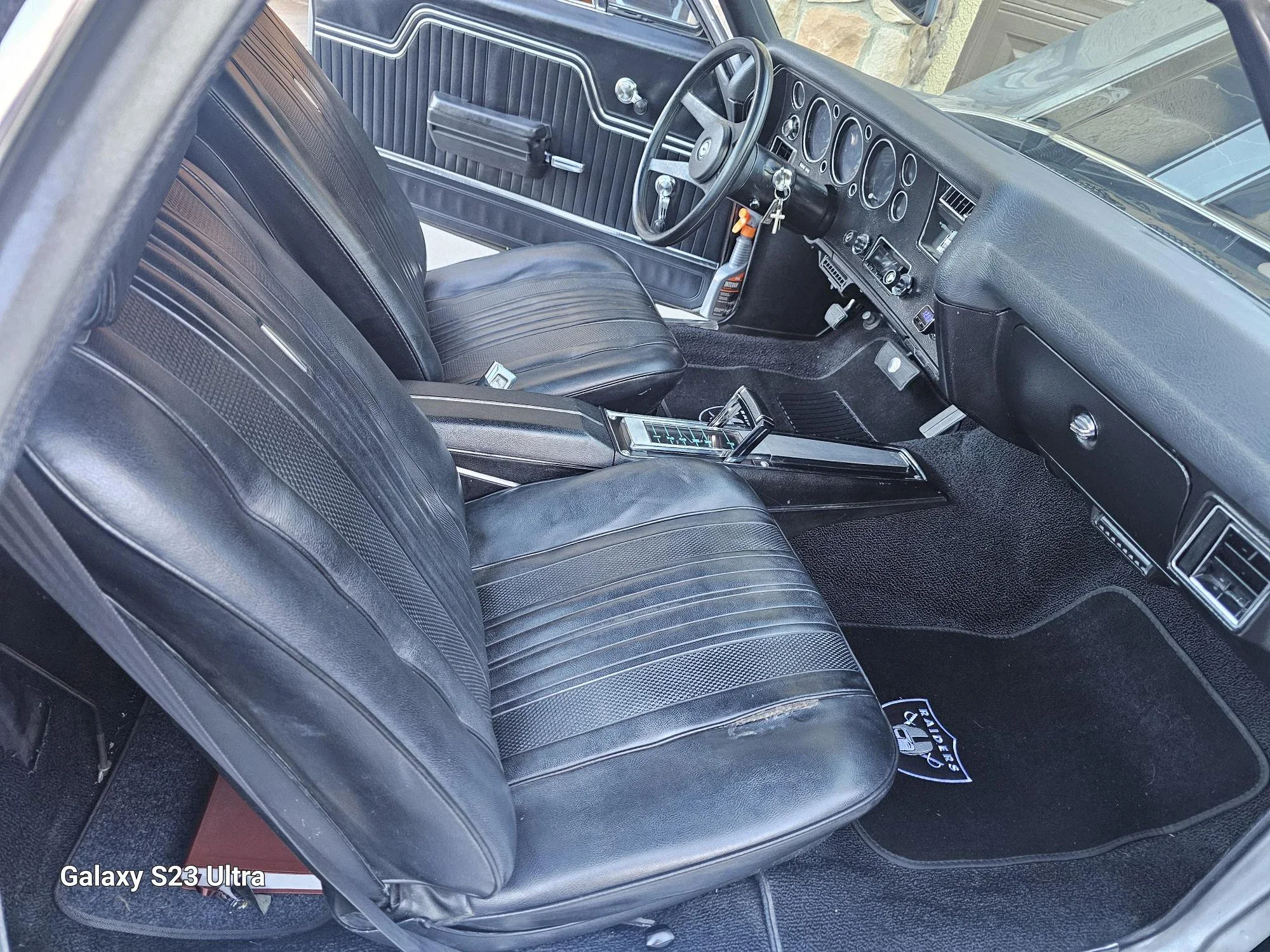 Chevrolet-El-camino-v8-1970-Gray-Black-11