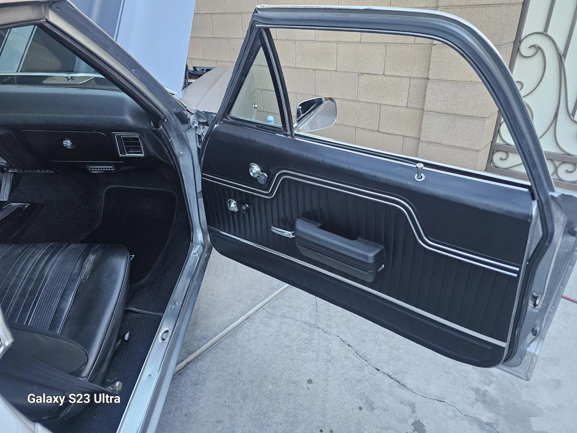 Chevrolet-El-camino-v8-1970-Gray-Black-12