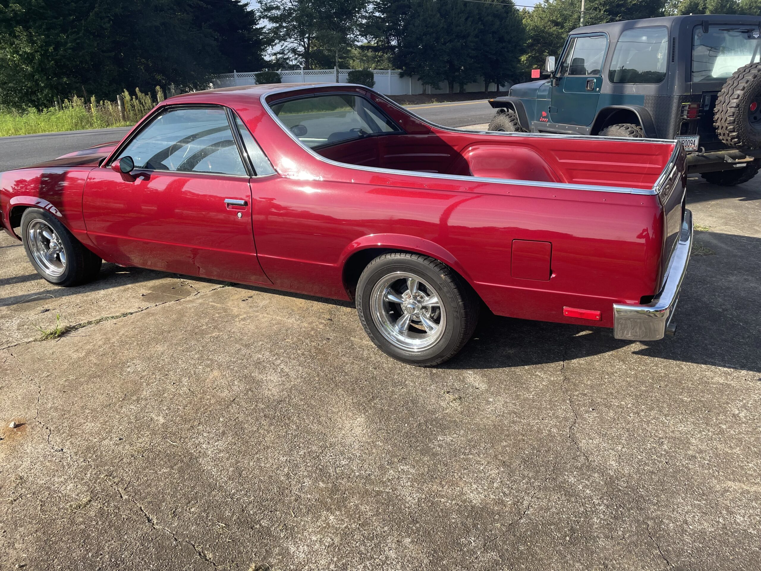 Chevrolet-El-camino-v8-1981-Red-Black