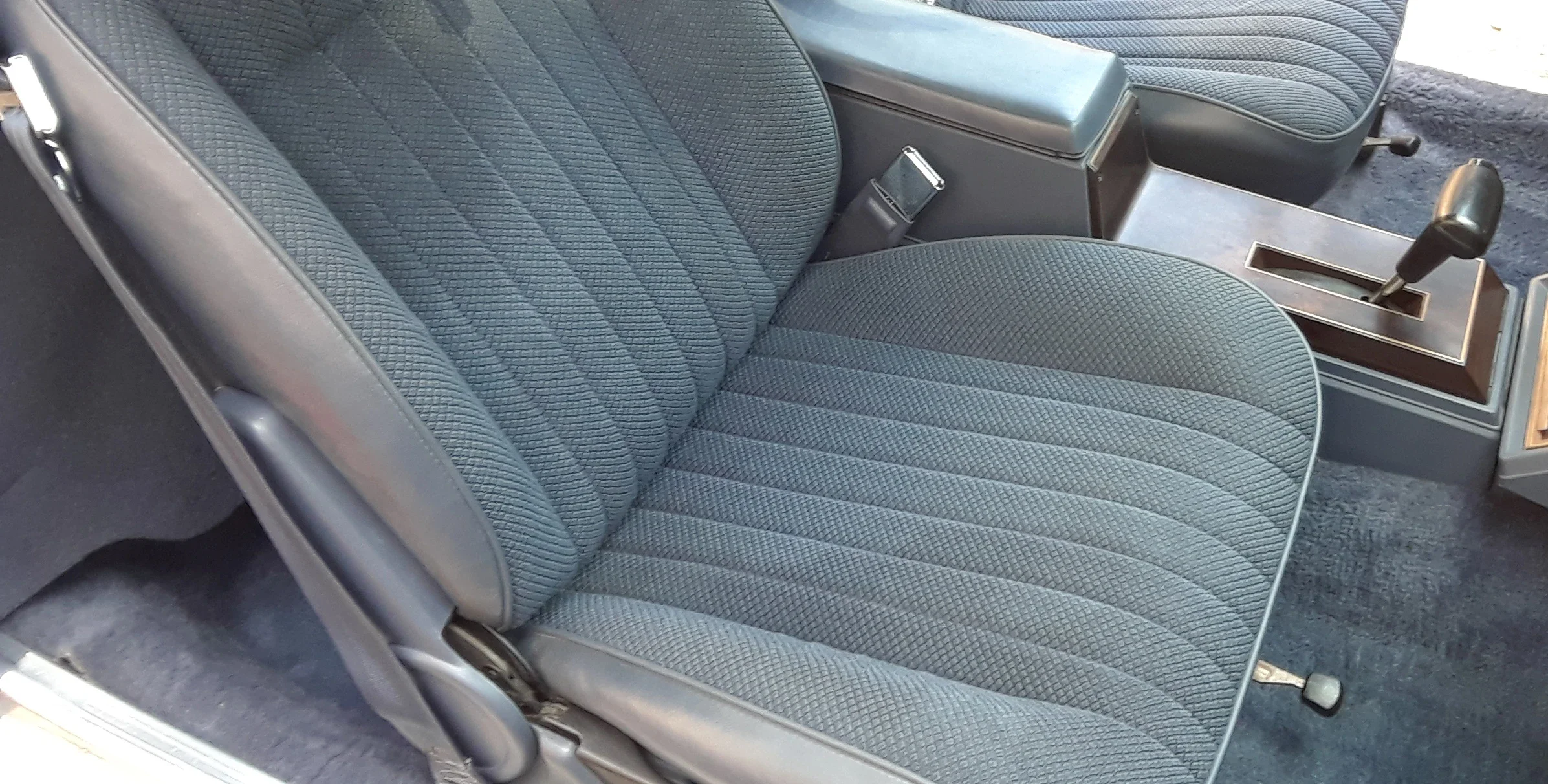 Chevrolet-El-camino-v8-1984-Blue-Blue-3