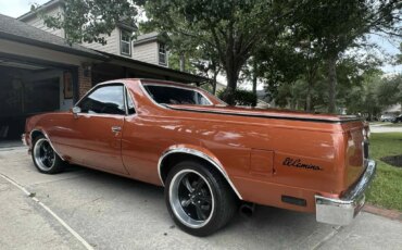 Chevrolet-El-camino-v8-1984-Orange-Black-1