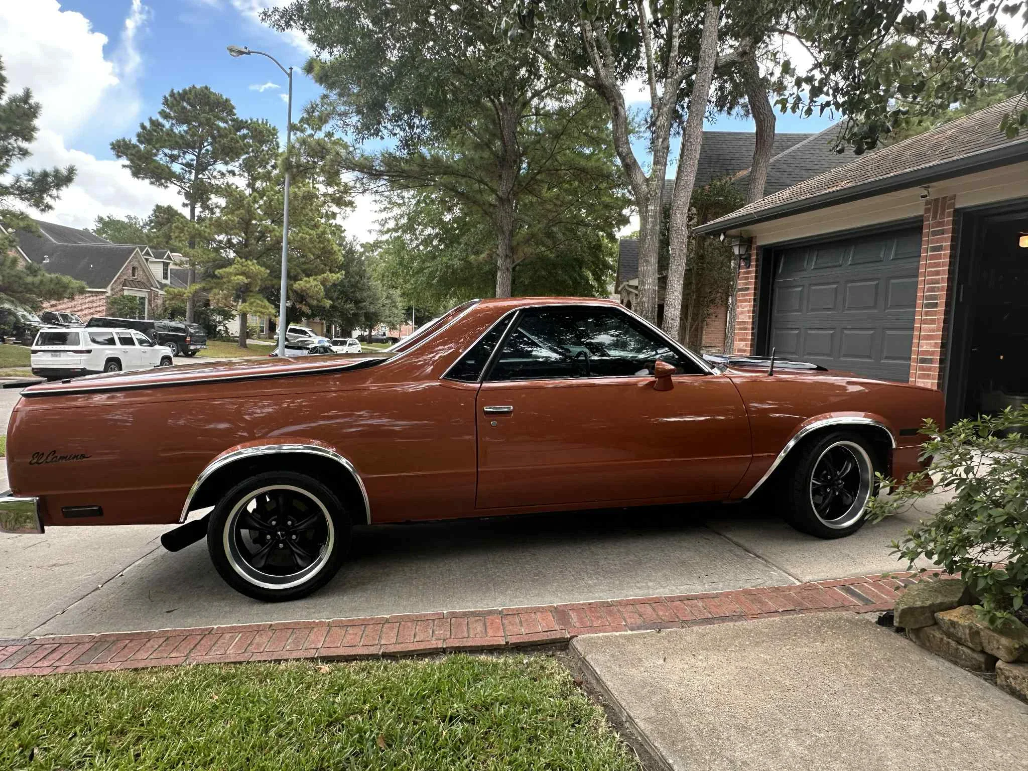 Chevrolet-El-camino-v8-1984-Orange-Black-6