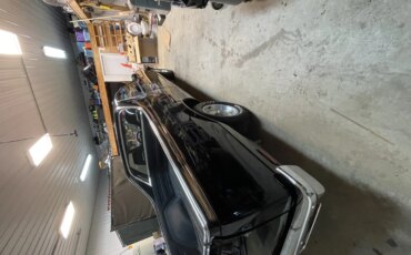 Chevrolet-El-camino-v8-1985-Black-Burgundy-12