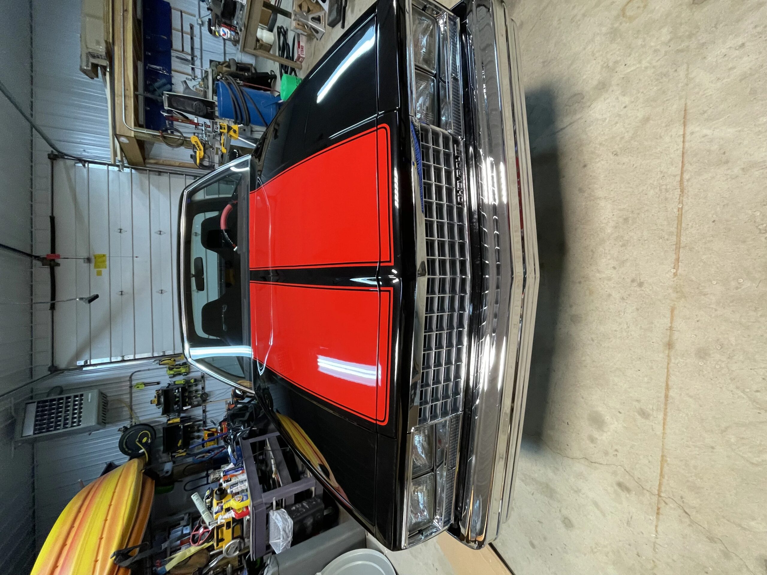 Chevrolet-El-camino-v8-1985-Black-Burgundy-19