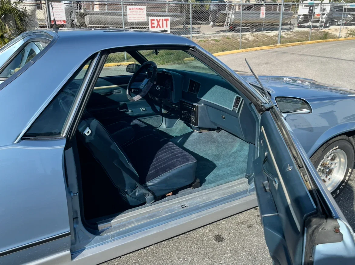 Chevrolet-El-camino-v8-1986-Blue-Blue-12