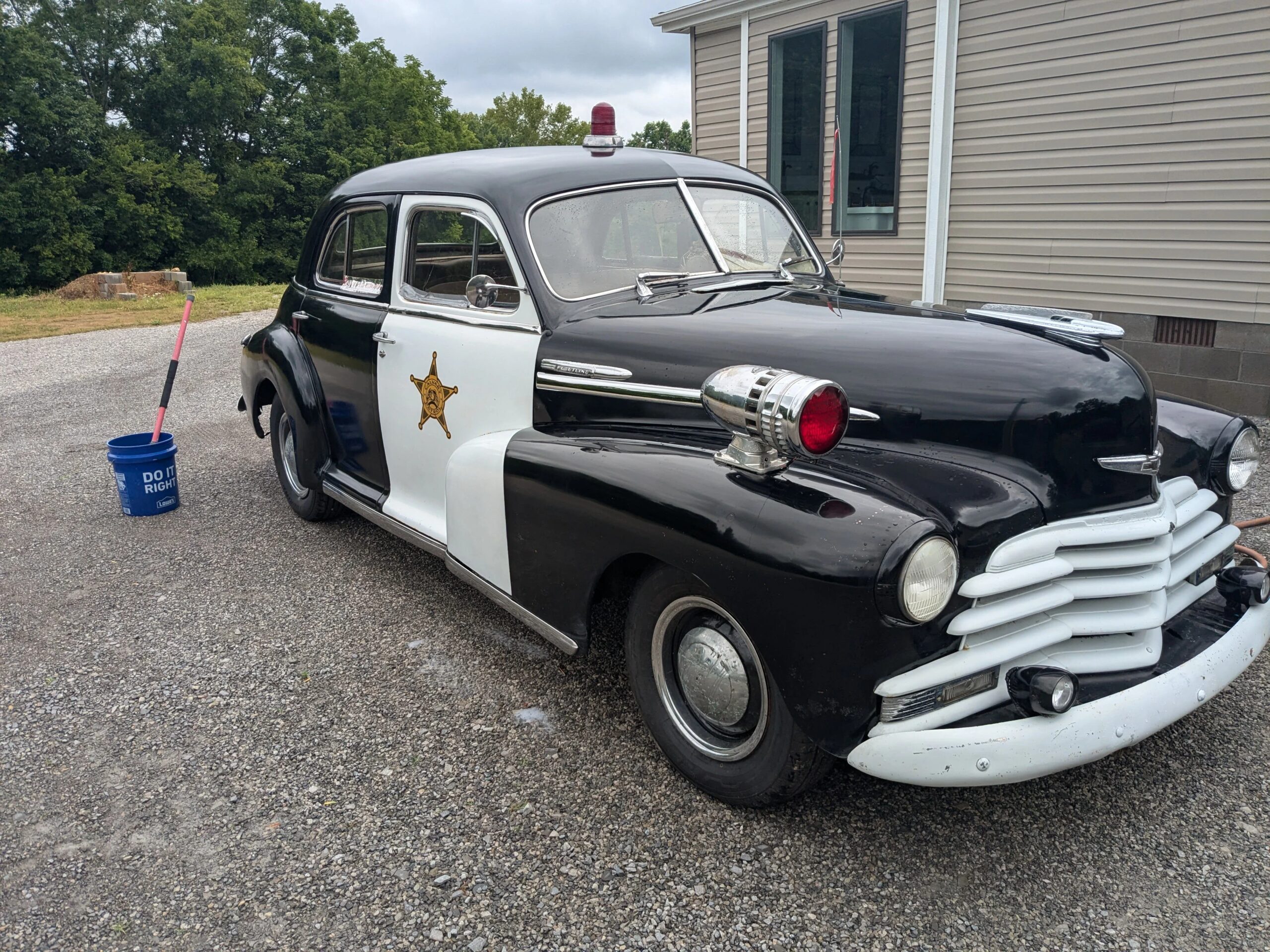 Chevrolet-Fleetline-1948-Black-Brown-4