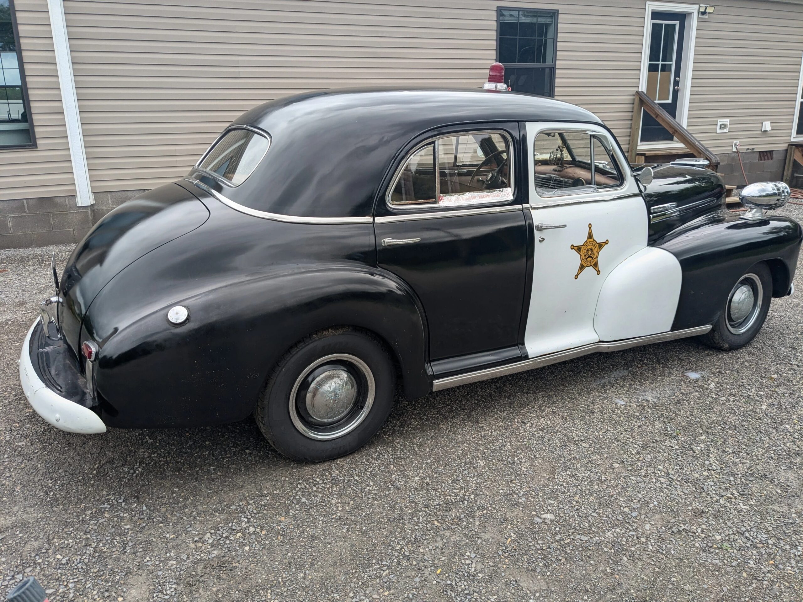 Chevrolet-Fleetline-1948-Black-Brown-5
