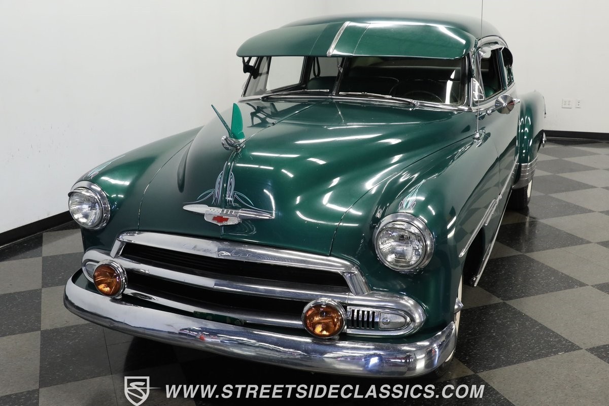 Chevrolet-Fleetline-1951-Coupe-16