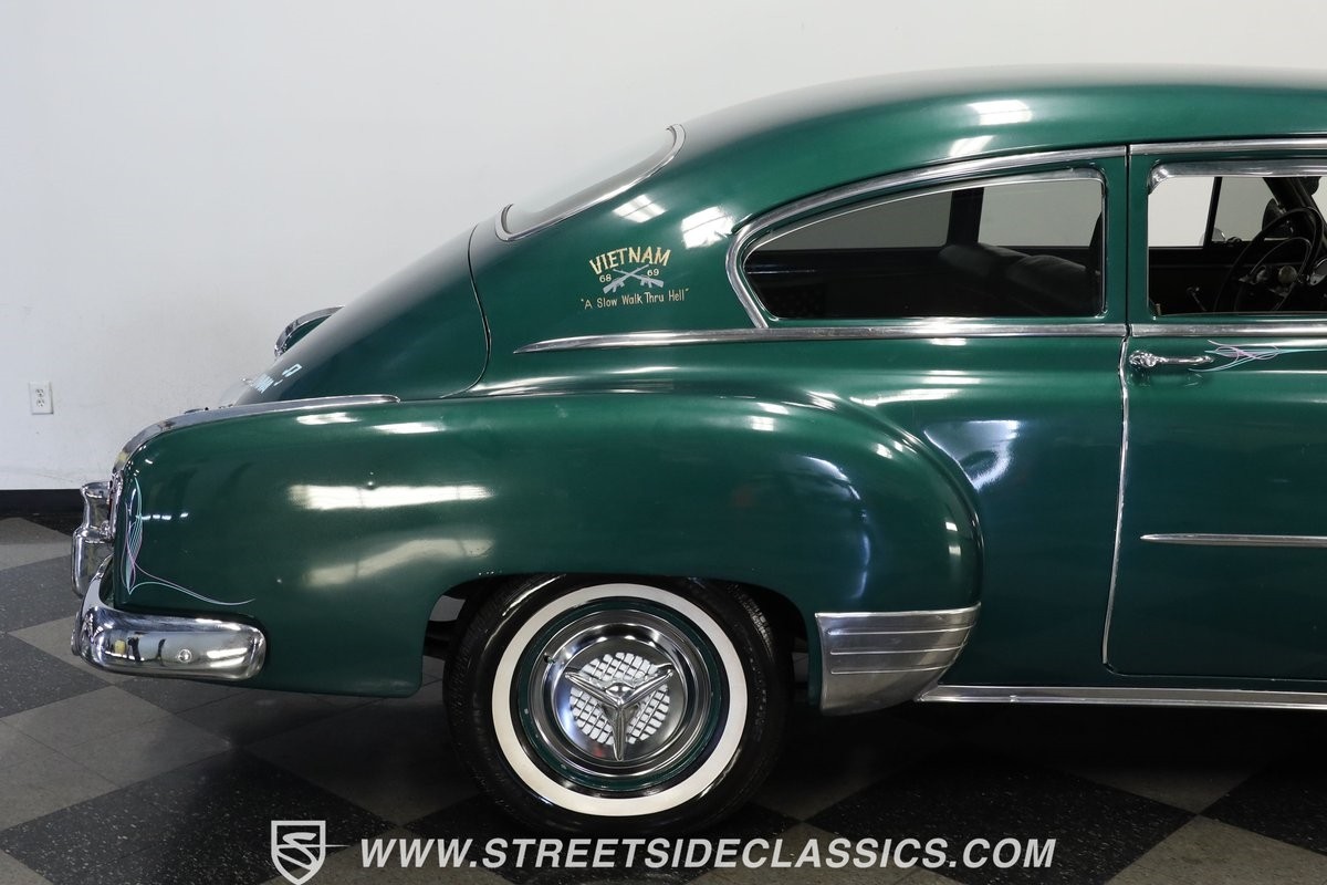 Chevrolet-Fleetline-1951-Coupe-27
