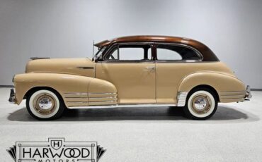 Chevrolet-Fleetmaster-1948-Sedan-2