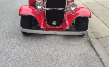 Chevrolet-Four-Door-Sedan-1932-Sedan-4