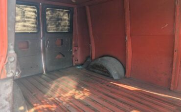 Chevrolet-G10-1966-Orange-1