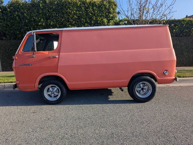 Chevrolet-G10-1966-Orange-12