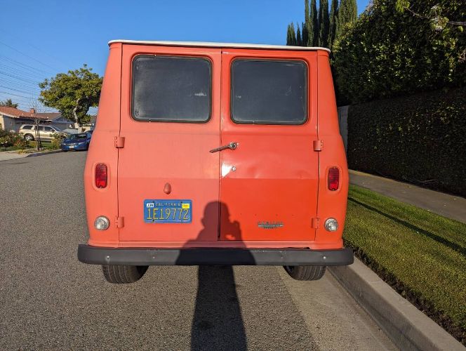 Chevrolet-G10-1966-Orange-14