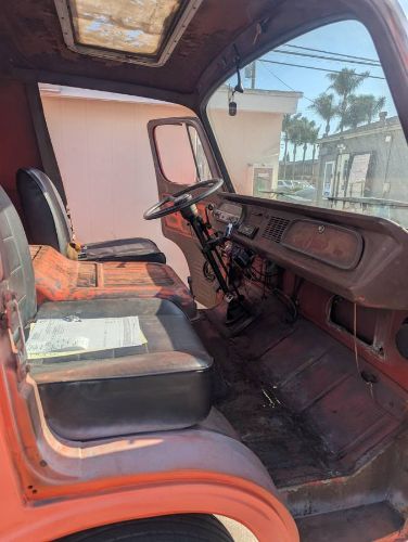 Chevrolet-G10-1966-Orange-3