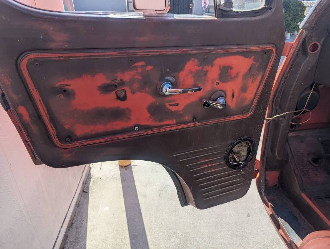 Chevrolet-G10-1966-Orange-7