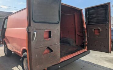 Chevrolet-G10-1966-Orange-9