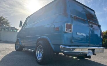 Chevrolet-G10-1979-Blue-Brown-17