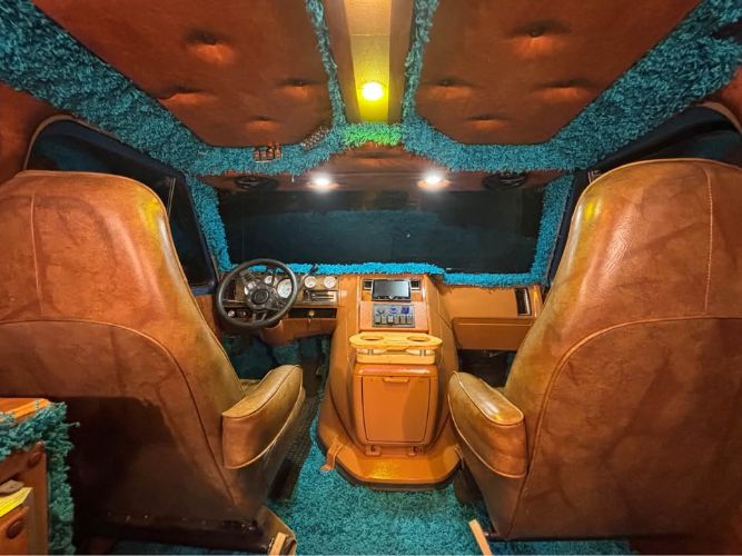 Chevrolet-G10-1979-Blue-Brown-3