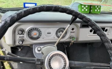 Chevrolet-G10-sportvan-1967-Green-Gray-10