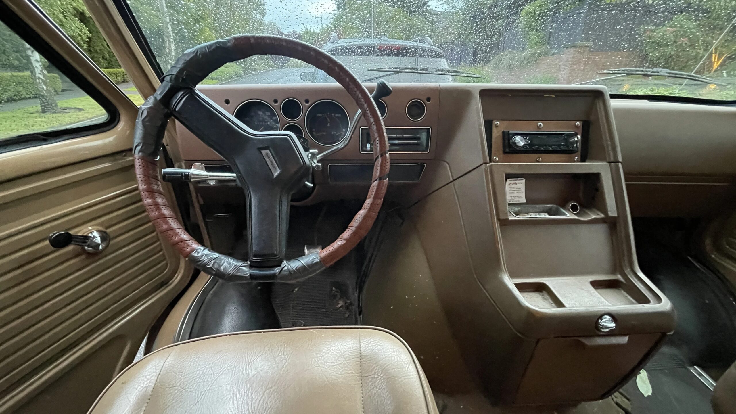 Chevrolet-G20-1989-Tan-Brown-17