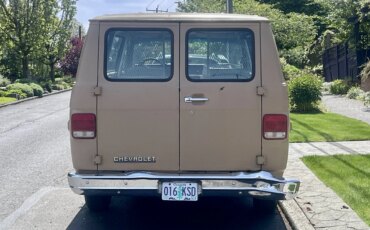 Chevrolet-G20-1989-Tan-Brown-8