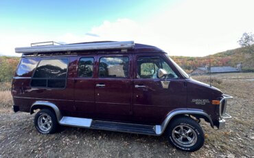 Chevrolet-G20-1993-Burgundy-Burgundy