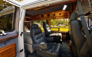 Chevrolet-G20-van-quotmystery-machinequot-tribute-1995-White-BlackBlueBrown-28