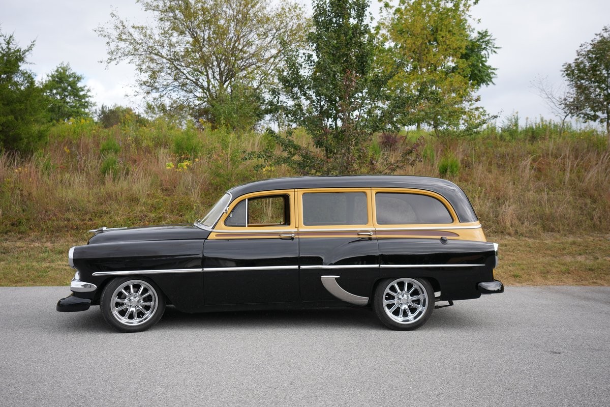 Chevrolet-Handyman-Wagon-1954-36