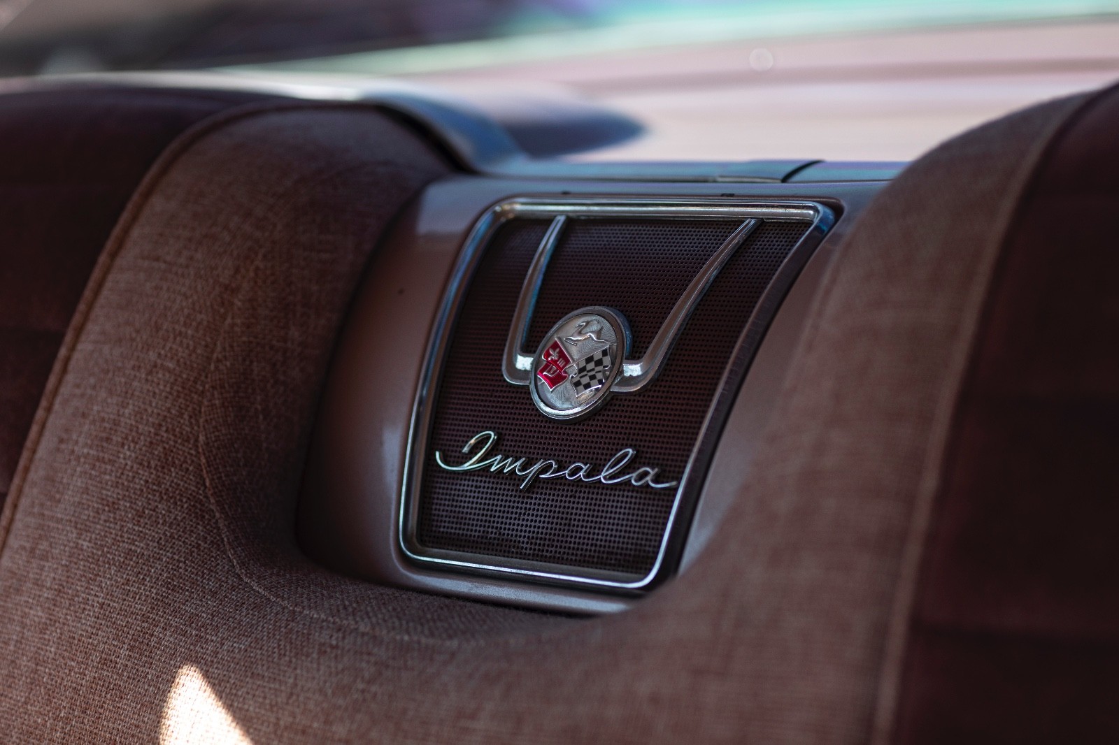 Chevrolet-Impala-1958-Coupe-16