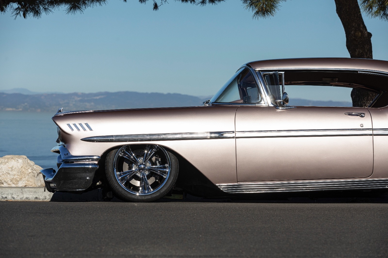 Chevrolet-Impala-1958-Coupe-9