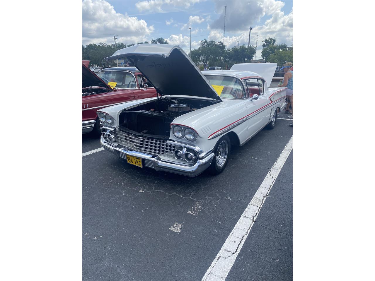 Chevrolet-Impala-1958-White-Redwhite-9