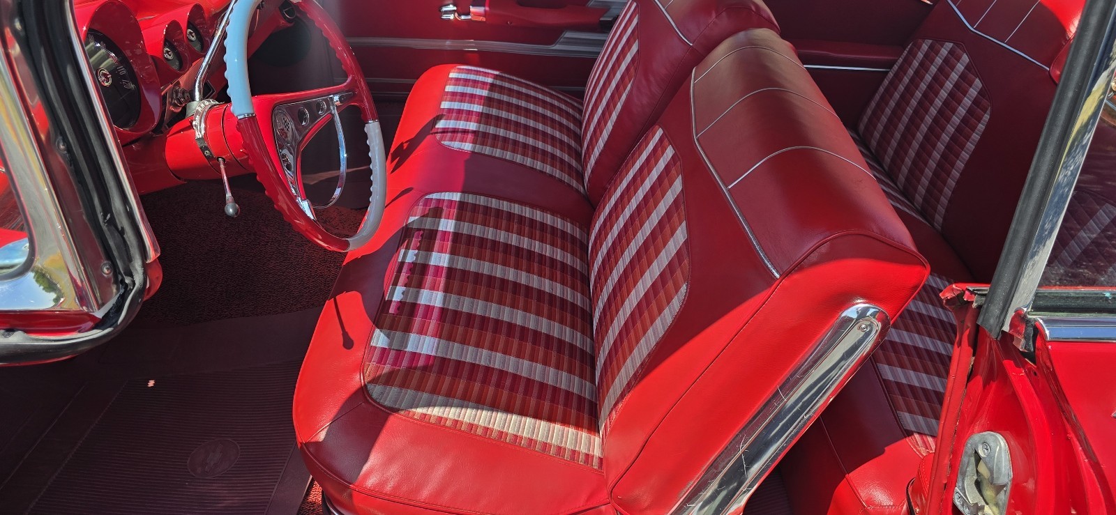 Chevrolet-Impala-1959-39