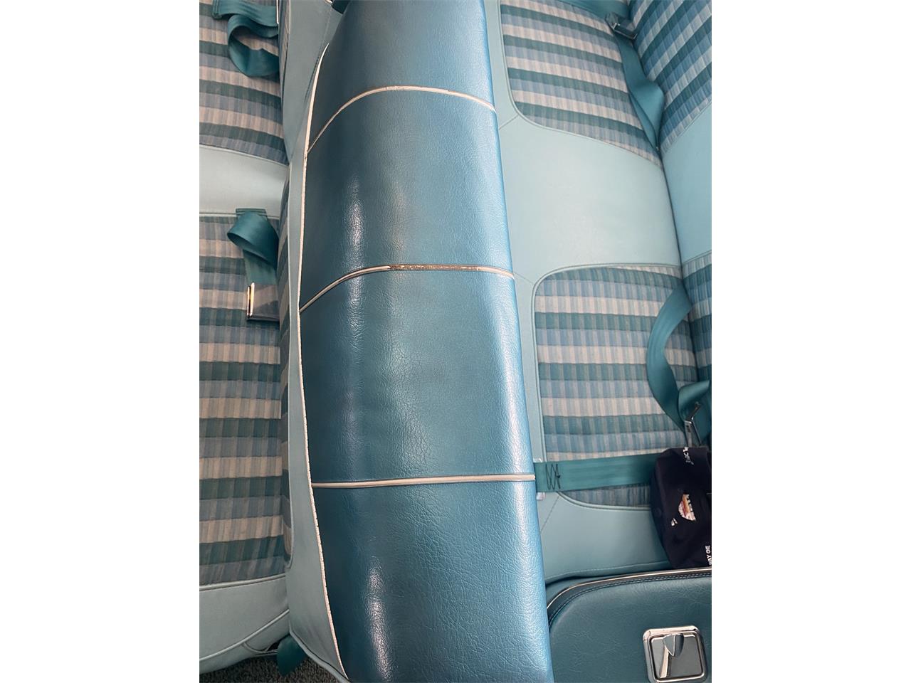 Chevrolet-Impala-1959-turquoisewhite-aqua-teal-lt.-blue-18