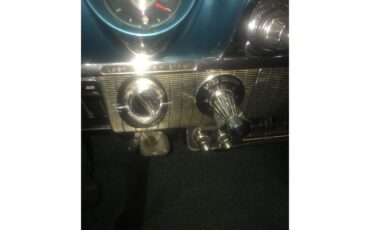 Chevrolet-Impala-1959-turquoisewhite-aqua-teal-lt.-blue-2
