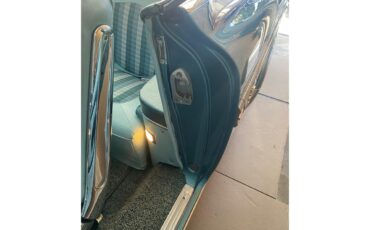 Chevrolet-Impala-1959-turquoisewhite-aqua-teal-lt.-blue-20
