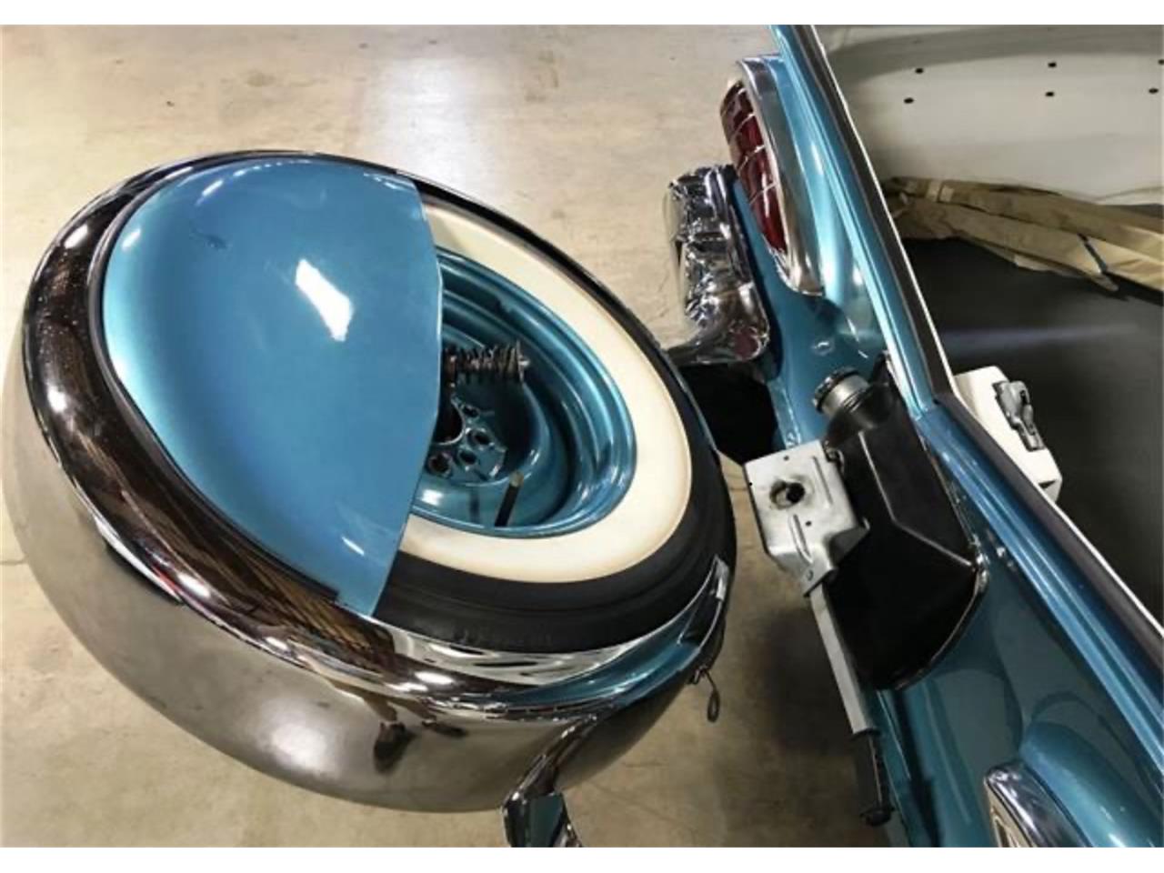 Chevrolet-Impala-1959-turquoisewhite-aqua-teal-lt.-blue-30