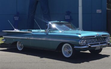 Chevrolet-Impala-1959-turquoisewhite-aqua-teal-lt.-blue-47