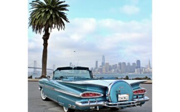 Chevrolet-Impala-1959-turquoisewhite-aqua-teal-lt.-blue-49